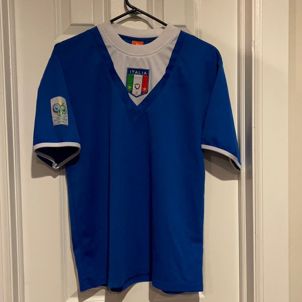 Italia 2006 world cup soccer jersey size m women’s. Perfect condition